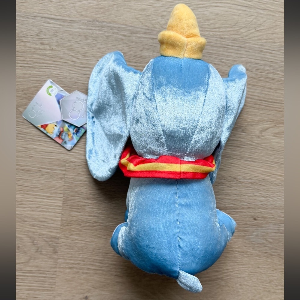 Dumbo the Elephant Platinum 100th Anniversary Disney Simba Toys Plush 11” - Picture 7 of 12